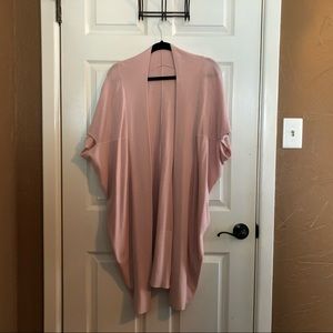 Short-sleeve cardigan
